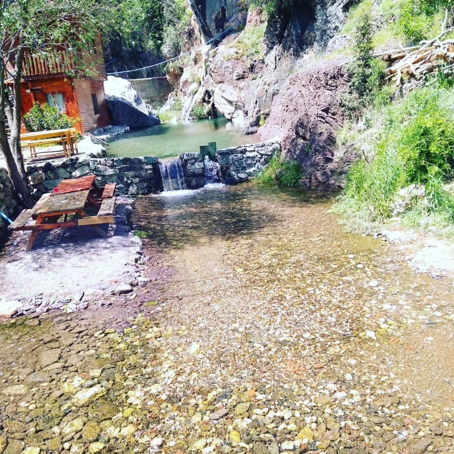Kapuzbasi Selalesi Bastuerk Dinlenme Tesisleri Hotel Buyukcakir ภายนอก รูปภาพ